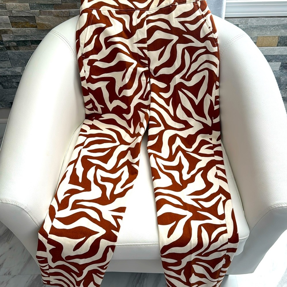 NWOT Spanx Women’s full pants. Color: Clay (Dark Tan and cream) Zebra St… - Picture 2 of 7